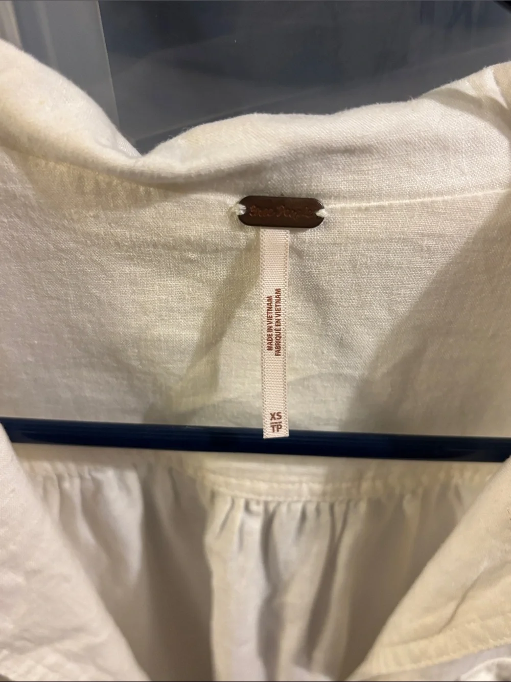Free People Cream Button-Front Puff Sleeve Blouse